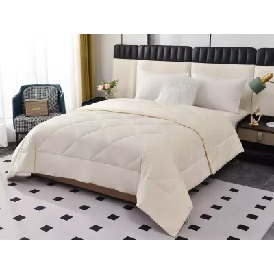 Двустороннее одеяло евро макси Sofi De Marko «Монако» молоко (велюр-сатин) 220х240