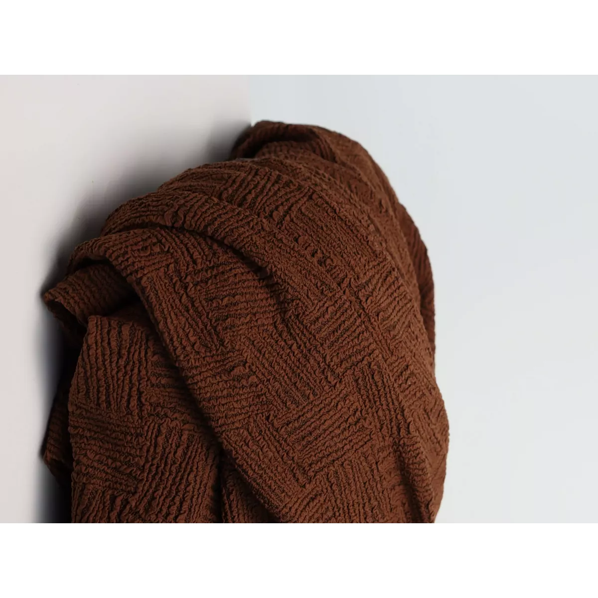 Чехол на угловой диван Жаккард коричневый