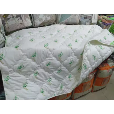 Одеяло двуспальное Haus “Бамбук” среднее, 175х210