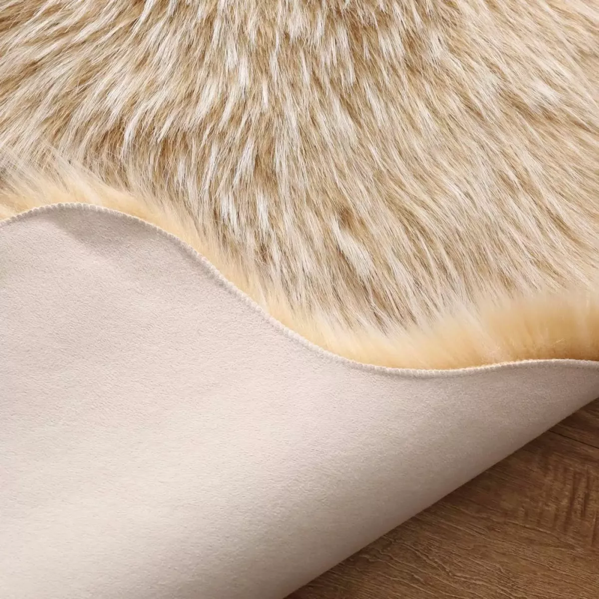 Меховой коврик Sofi De Marko №11, 60х90