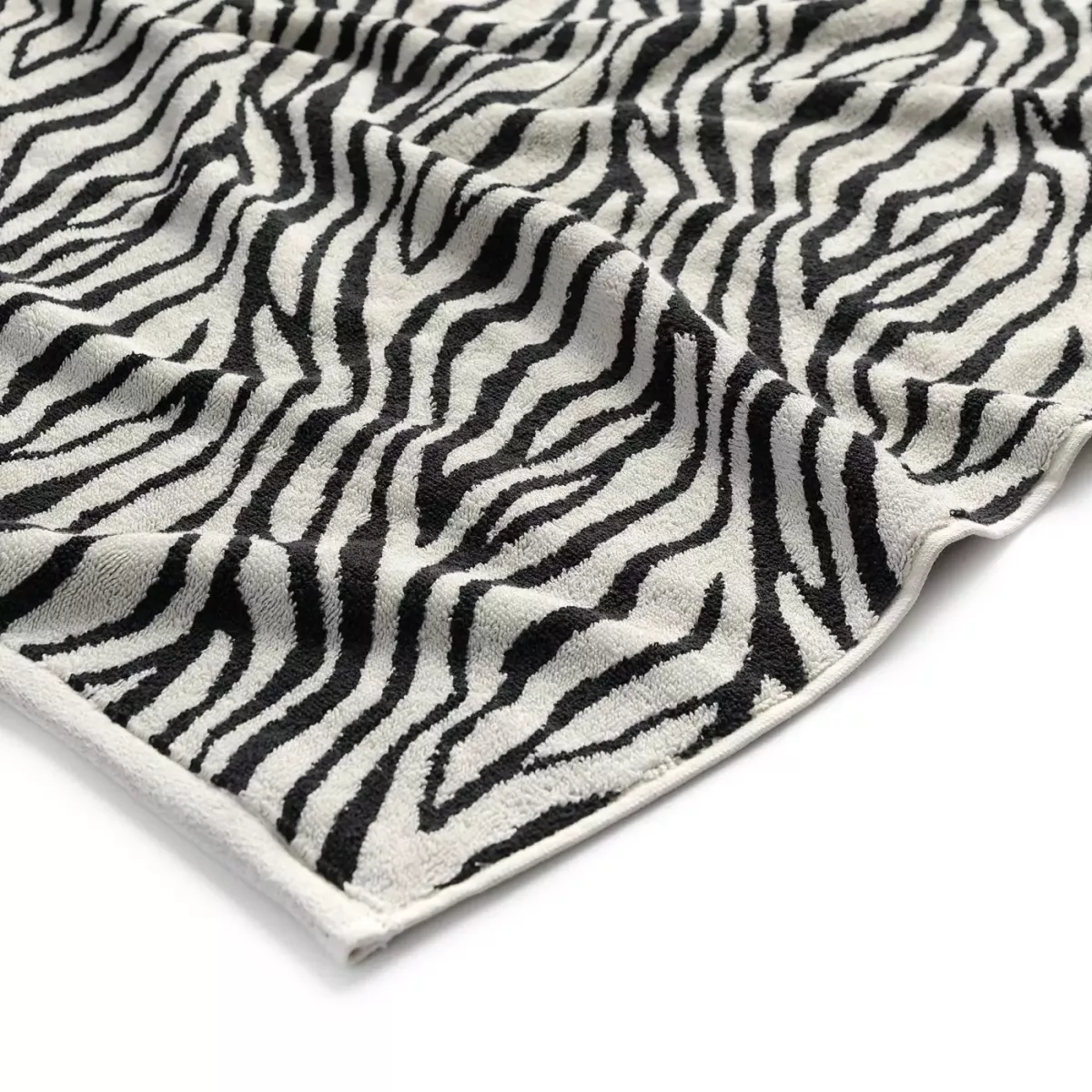 Махровое полотенце Sofi De Marko “Martin” (черное), 50x90