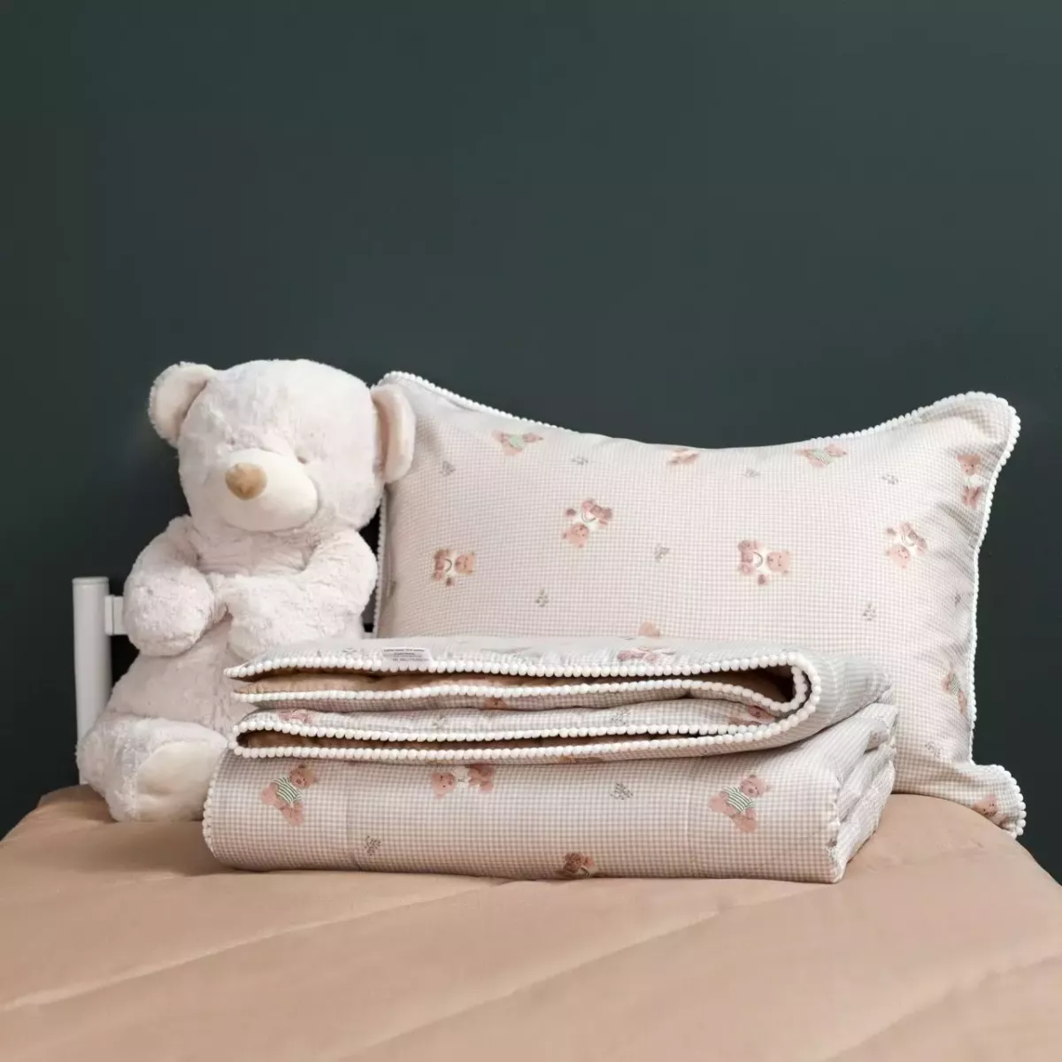 Комплект с одеялом детский Sofi De Marko "Паддингтон" (лиловый), 1.5 спальный