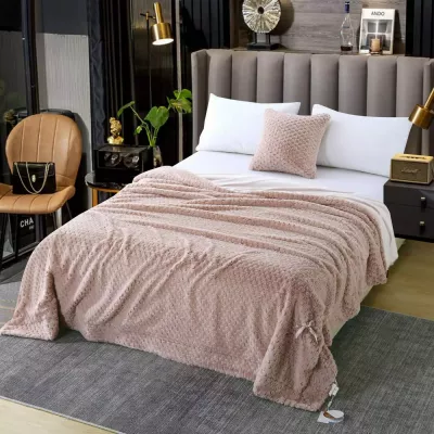 Плед-покрывало Sofi De Marko “Аврил” (пудра), 160x220