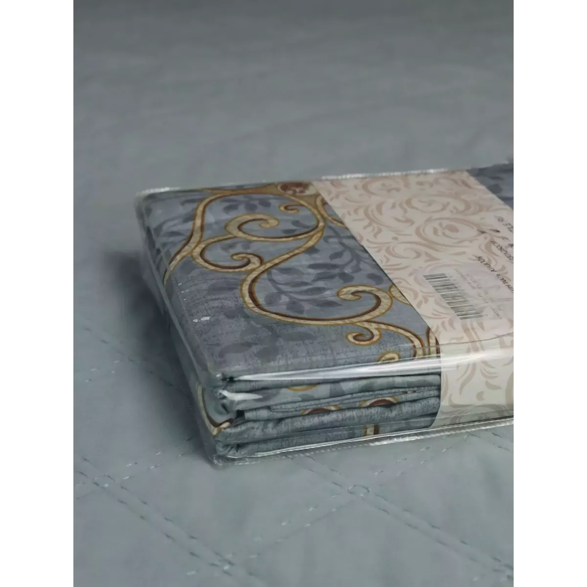 Комплект из простыни и наволочек Miss Mari "Home Collection" №1, 230х250 + 50х70