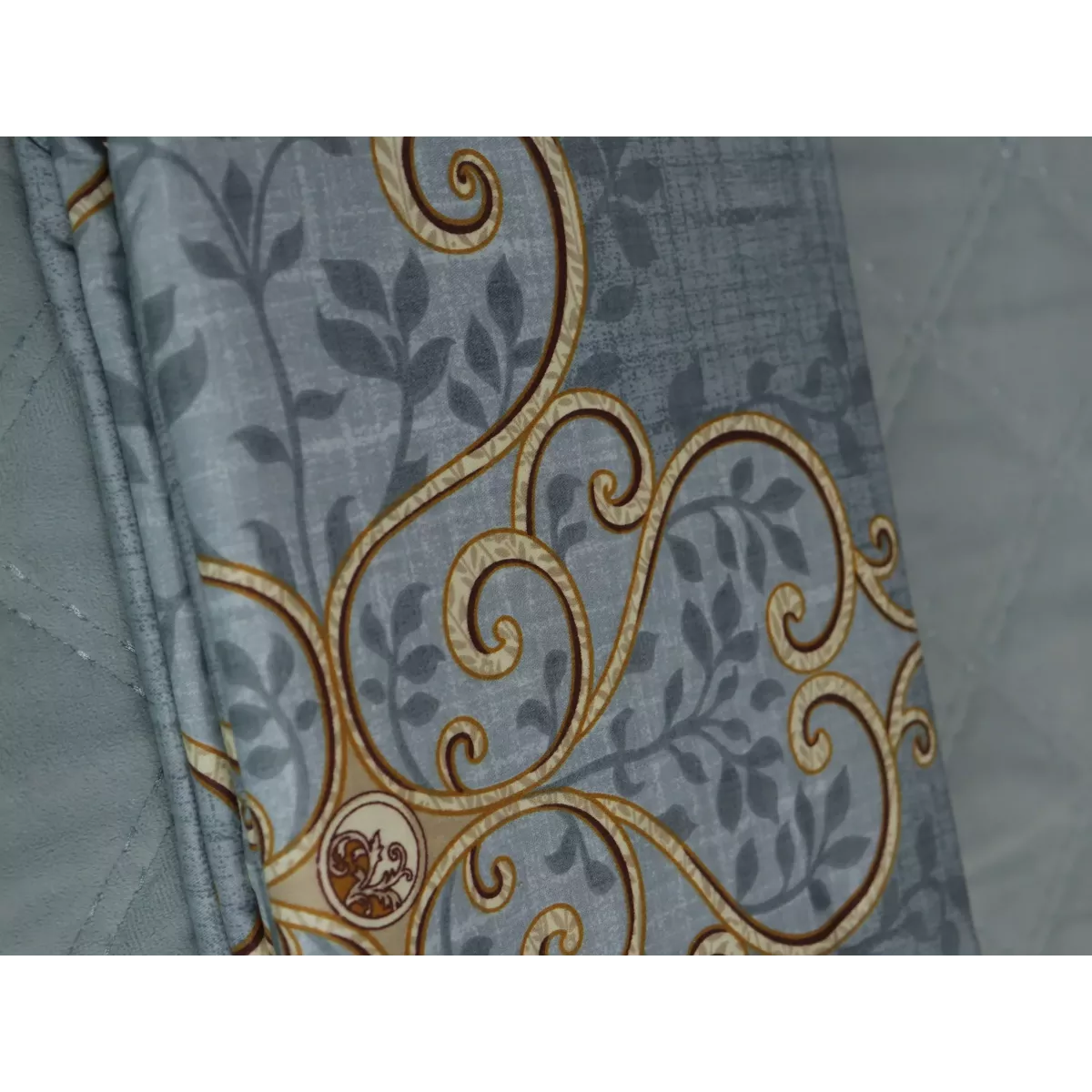 Комплект из простыни и наволочек Miss Mari "Home Collection" №1, 230х250 + 50х70