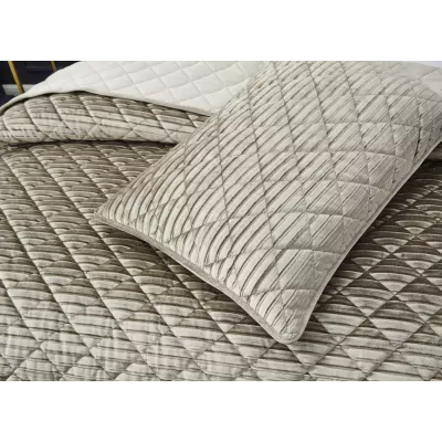 Покрывало Sofi de Marko “Леонтия” (бежевый), 240x260