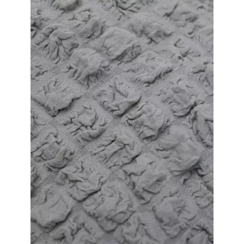 Чехол на прямой трехместный диван и два кресла с оборкой серый