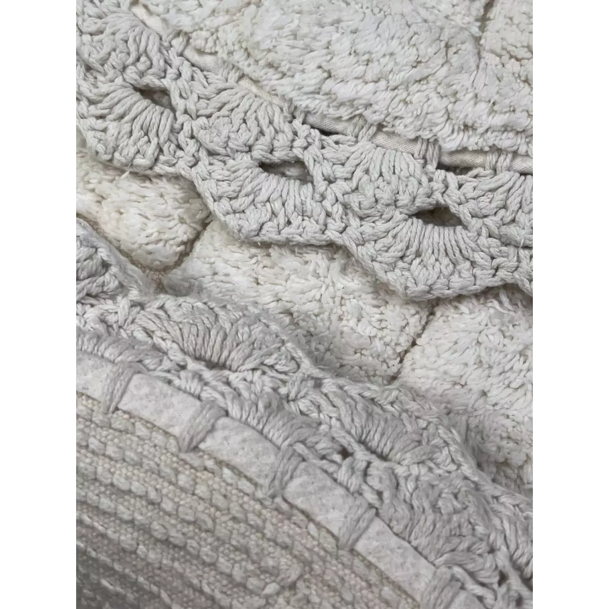 Набор кружевных ковриков для ванной Sofi de Marko “Florence” (крем), 60х100 и 50х70