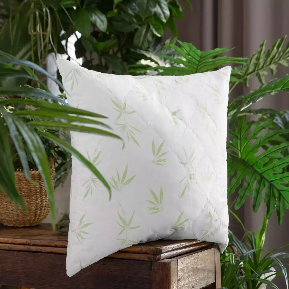 Подушка Нордтекс “Волшебная ночь” Бамбук, 70x70