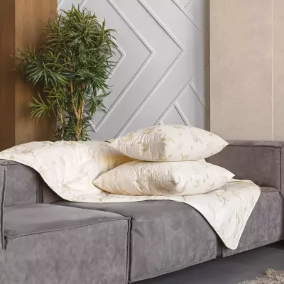 Подушка "Verossa" Верблюд, 50x70