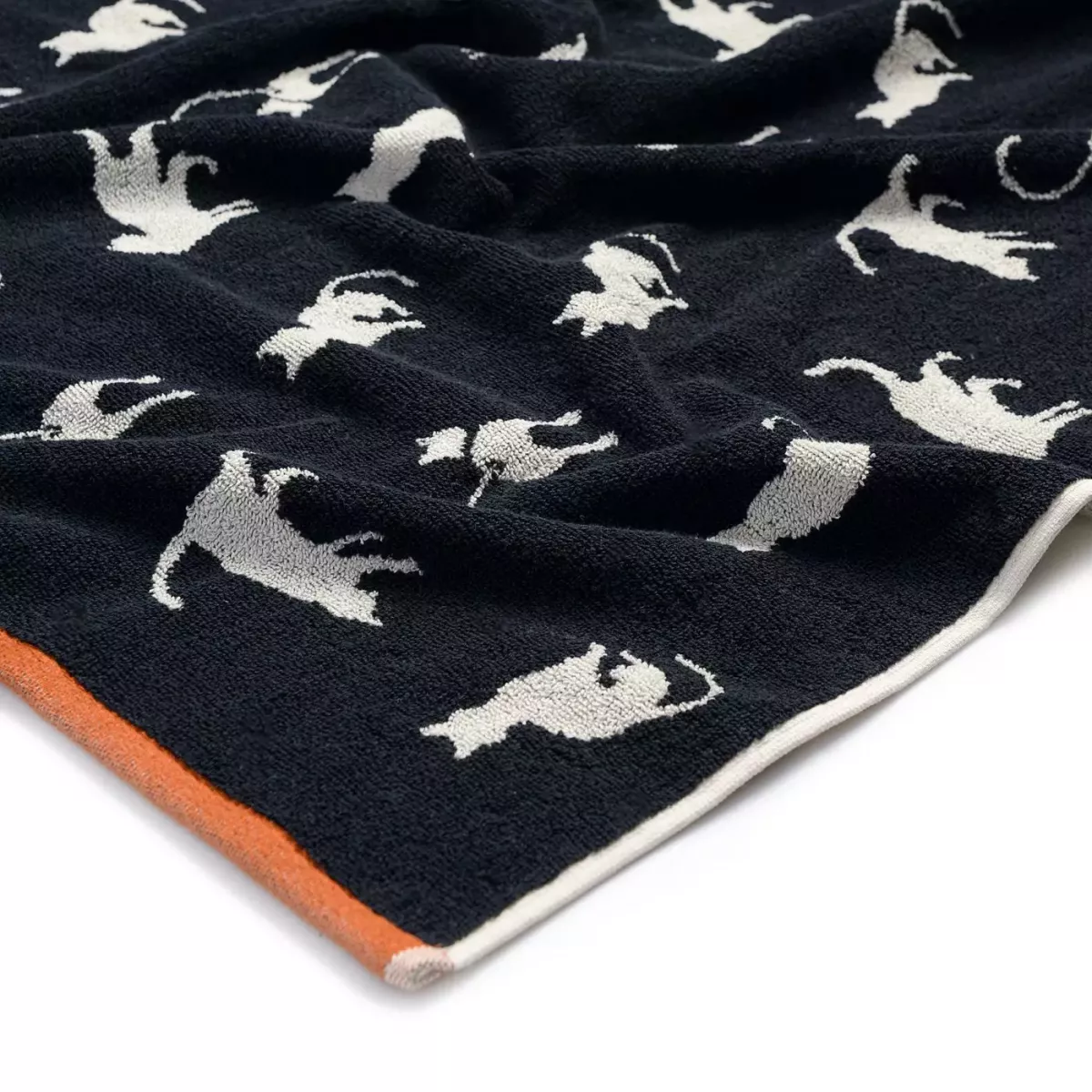 Махровое полотенце Sofi De Marko “Kitty” (черное), 70x140