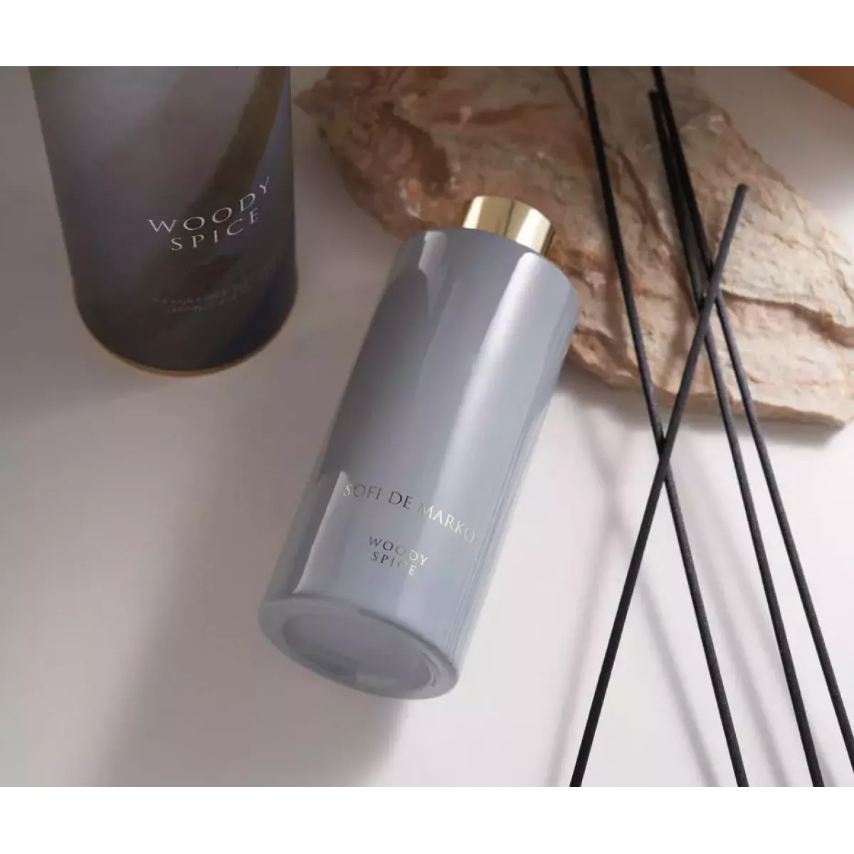 Ароматический диффузор Sofi De Marko "Woody spice", 180 мл