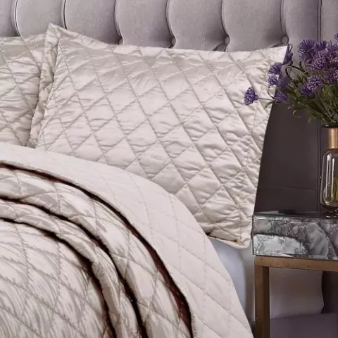 Покрывало Sofi De Marko “Паола” (бежевый), 240x260