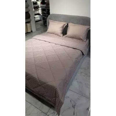 Комплект с одеялами DonCotton "Stripe Sateen" (мокко), семейный