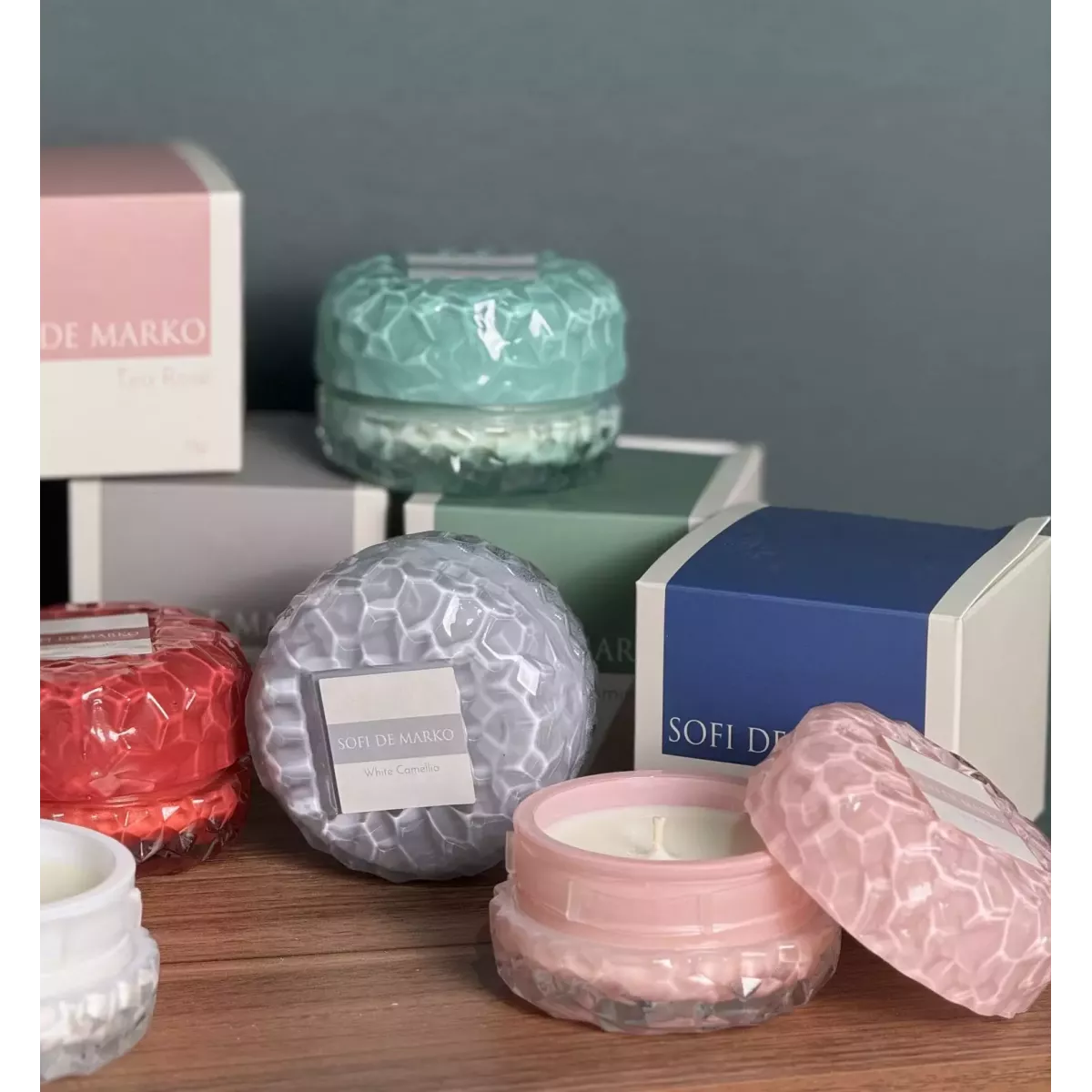 Свеча ароматическая Sofi De Marko "Berry Cupcake" (70гр)