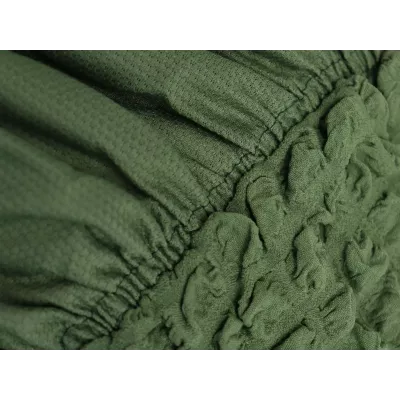 Чехол на прямой трехместный диван и два кресла с оборкой зеленый