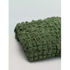 Чехол на прямой трехместный диван и два кресла с оборкой зеленый