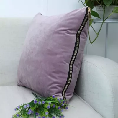 Декоративная наволочка Sofi De Marko "Манон" (розовая), 45х45