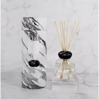 Ароматический диффузор Sofi De Marko "Oud and bergamot", 200 мл