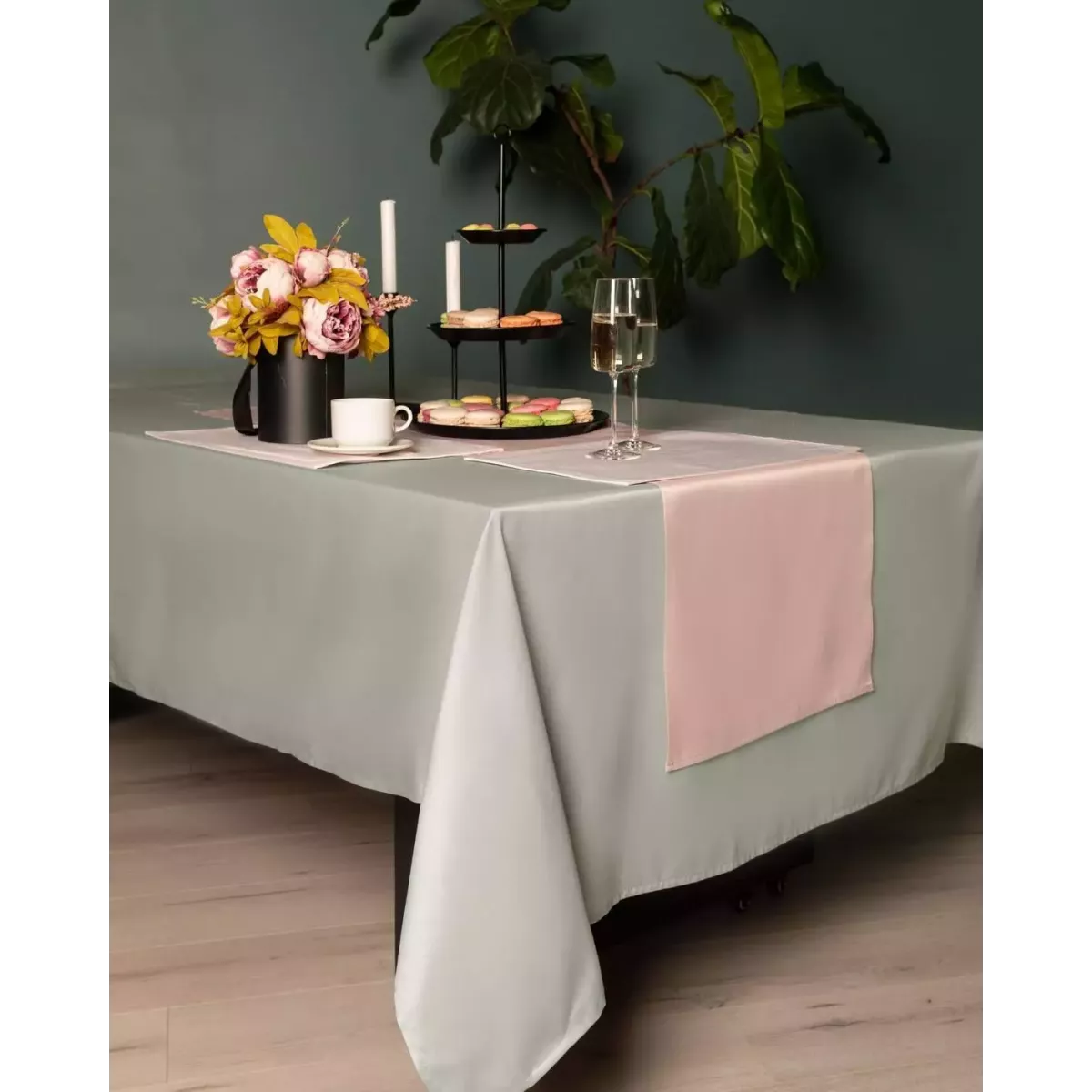 Скатерть Sofi de Marko "Серенити" (светло-серая), 140х180