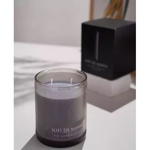 Свеча ароматическая большая Sofi De Marko "Fig Sandalwood" (500гр), 1 шт