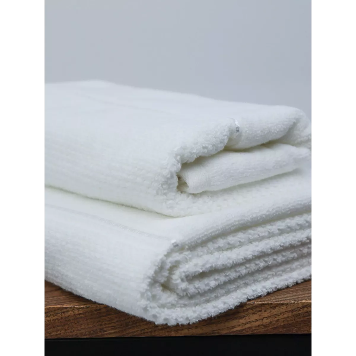 Махровое полотенце DonCotton “Lusso” (белый), 70х140