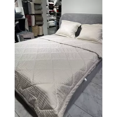 Комплект с одеялом DonCotton "Stripe Sateen " (лунный свет), семейный