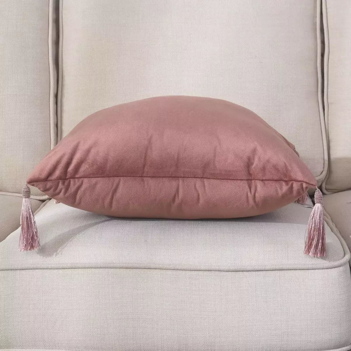 Декоративная наволочка Sofi De Marko Кэтрин (пепел роза), 45х45