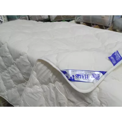 Одеяло двуспальное Haus “Лебяжий пух” среднее, 175х210