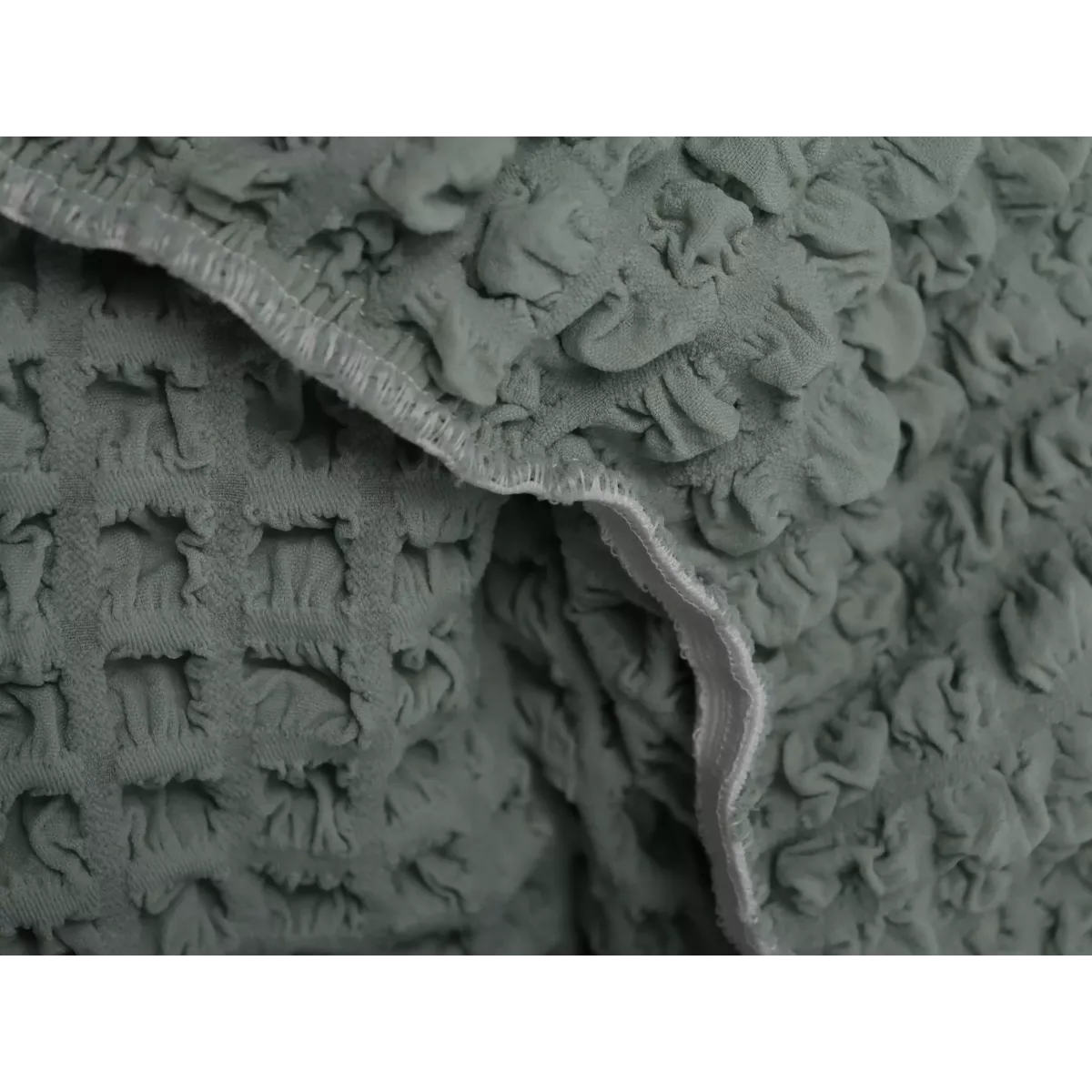 Чехол на прямой трехместный диван и два кресла ментол